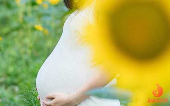 怀孕5周切除子宫_染色体异常的流产_女性做泰国试管婴儿或许有年龄上限，勿过